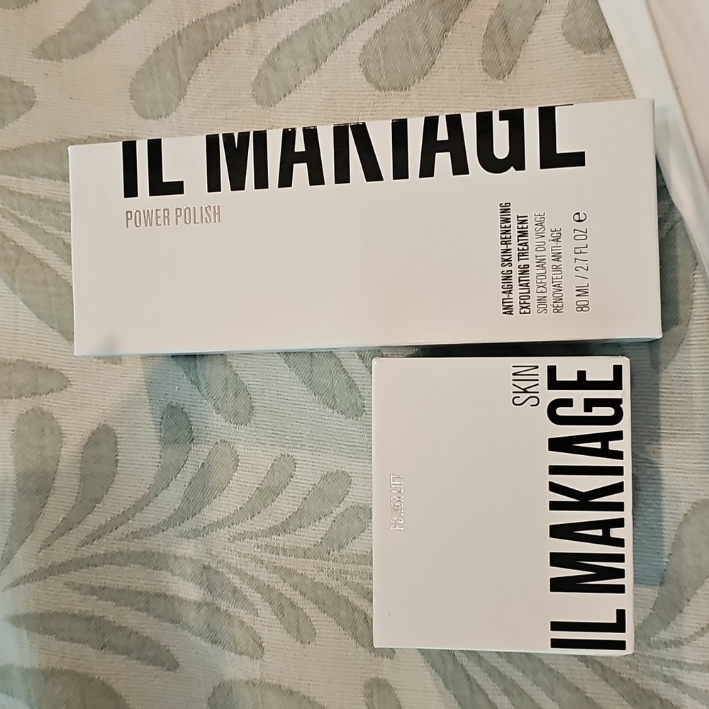 IL MAKIAGE PowerPolish Exfoliating Treatment And Power Lift